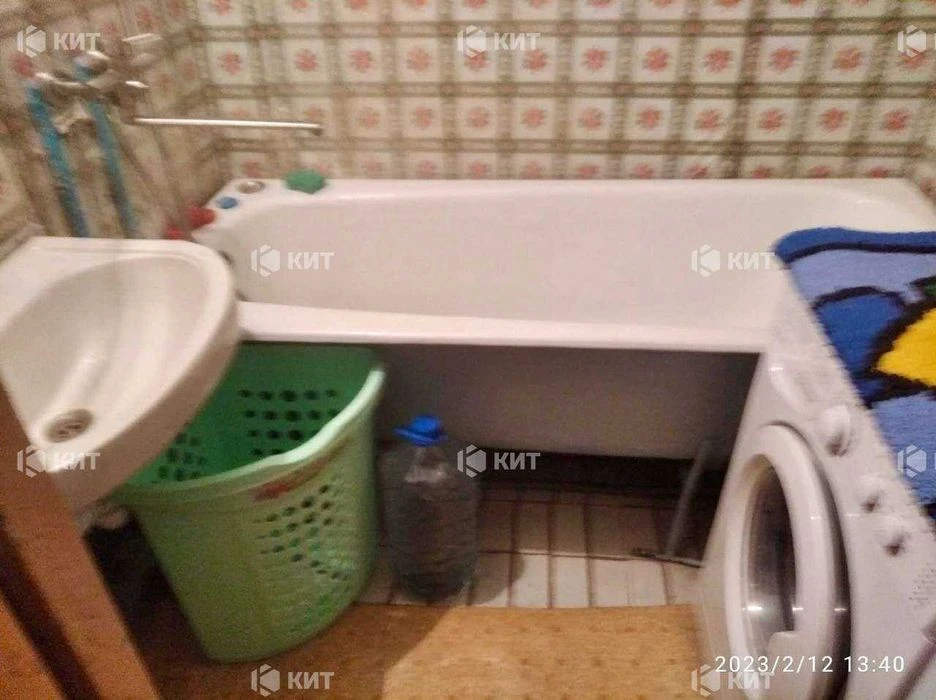 2 rooms, 46 sq. m. Saltivka (Saltivka, Studencheskaya metro station, Garibaldi, 535)