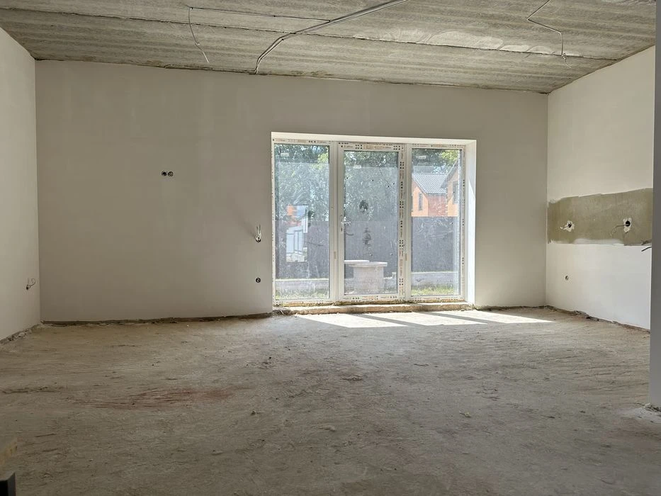 For sale House 125 sq.m. 4 rooms 5 acres from the Developer
