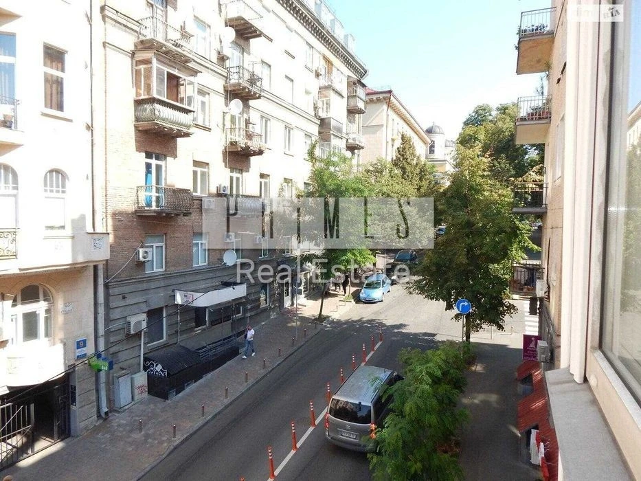 3-room apartment for sale, Kostelna St., 6, Maidan Nezalezhnosti