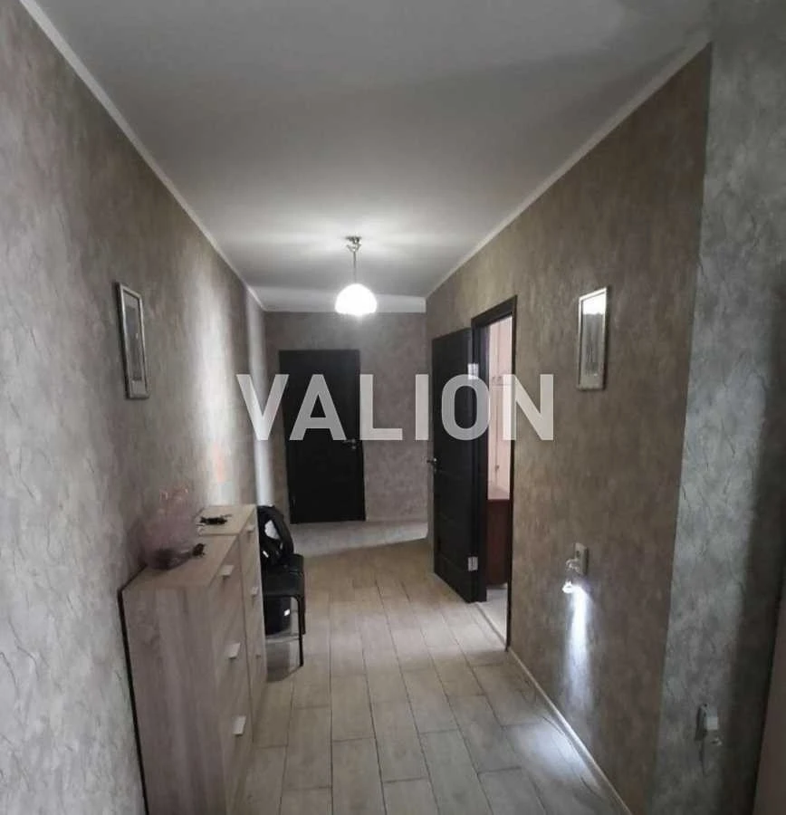 Продажа 3-комнатной квартиры 81.4 м², Евгения Харченко ул., 5