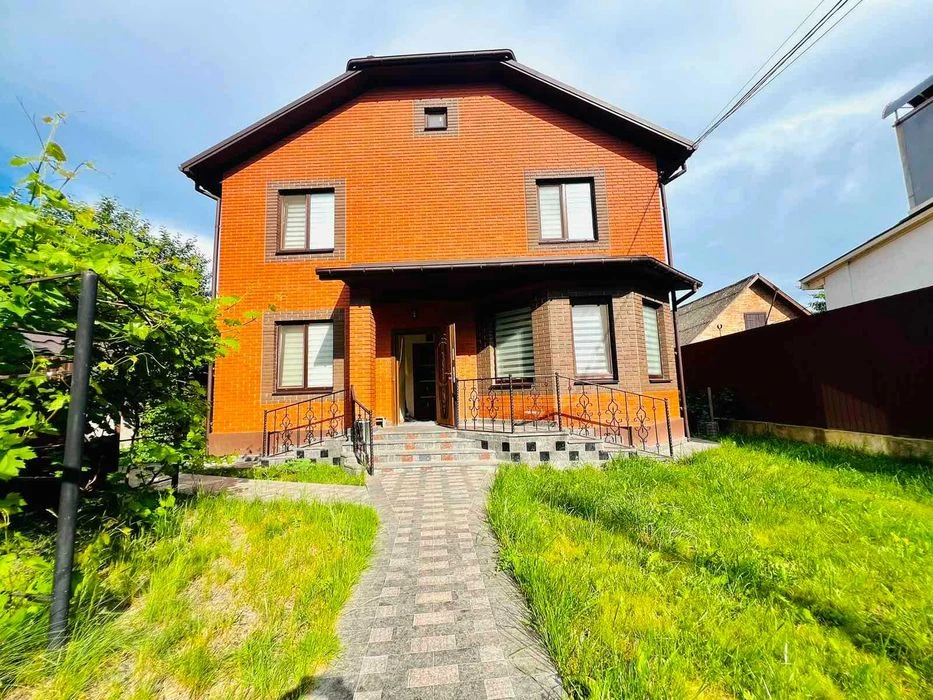 Продам дом р-н Корея