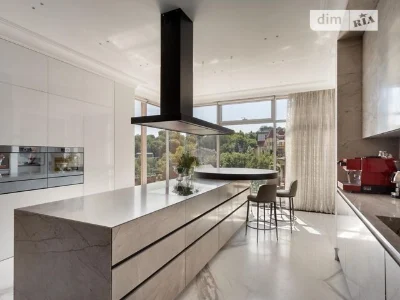 Sale of 6-room apartment 476 sq. m on Lomakivska St. 61 • ID 346