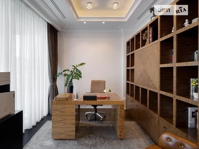 Sale of 6-room apartment 476 sq. m on Lomakivska St. 61 • ID 346
