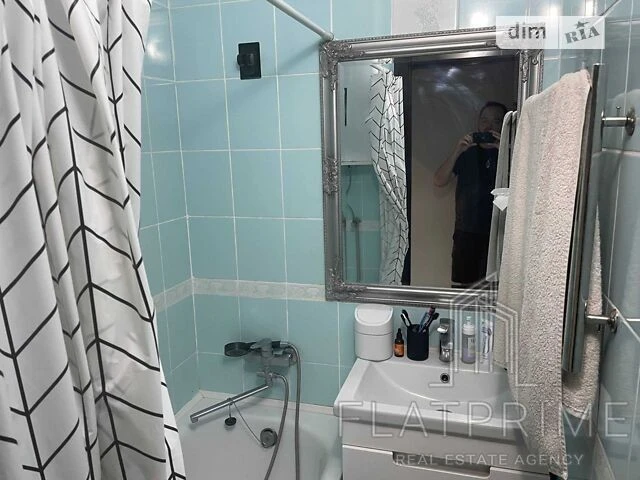 Продаж 3к квартири 69 кв. м на вул. Вишгородська 47Б • ID 34
