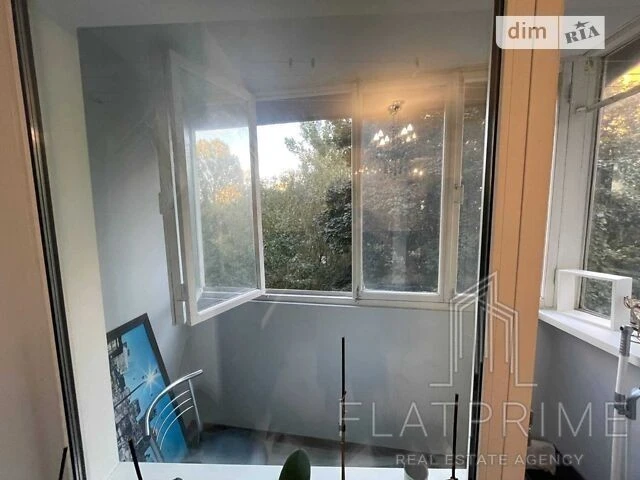 Продаж 3к квартири 69 кв. м на вул. Вишгородська 47Б • ID 34