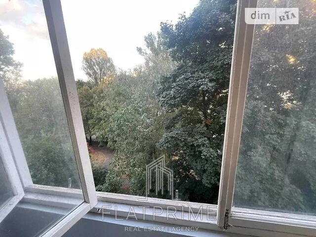 Продаж 3к квартири 69 кв. м на вул. Вишгородська 47Б • ID 34
