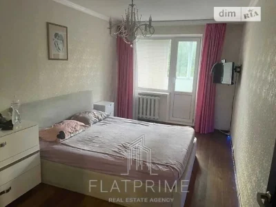 Продаж 3к квартири 69 кв. м на вул. Вишгородська 47Б • ID 34