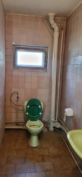 Продажа коттеджа на Космосе.