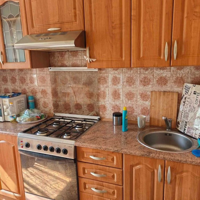 Продам 3-к квартиру в центре Бородинского мкрна, ул. Ладожск