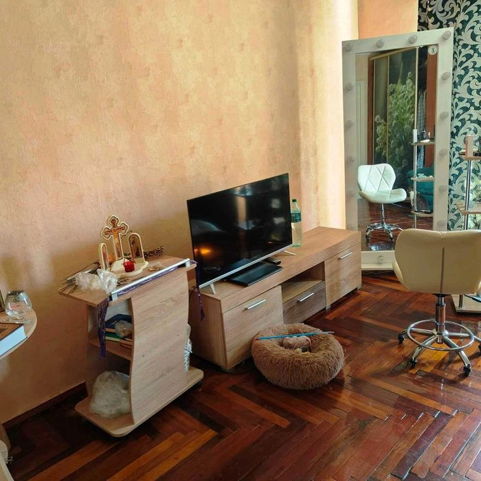 Продам 3-к квартиру в центре Бородинского мкрна, ул. Ладожск
