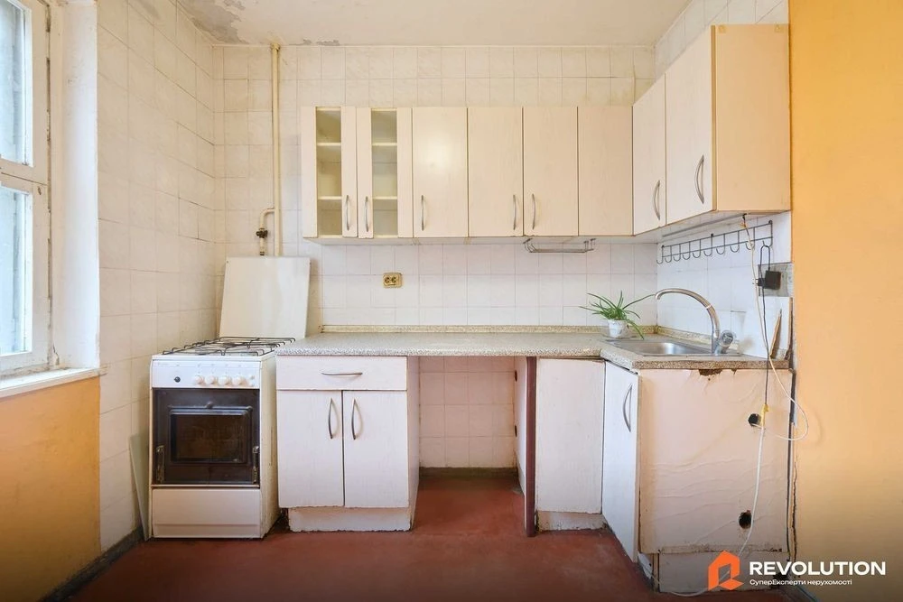 No commission. 2-room apartment for sale 51.1m2, Kharkiv highway 168A