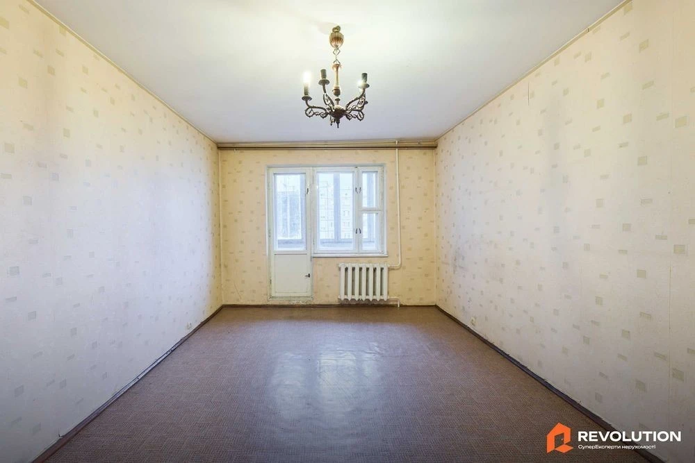 No commission. 2-room apartment for sale 51.1m2, Kharkiv highway 168A