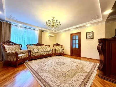 Квартира. Львів, Наукова вул.