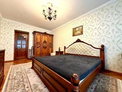 Квартира. Львів, Наукова вул.