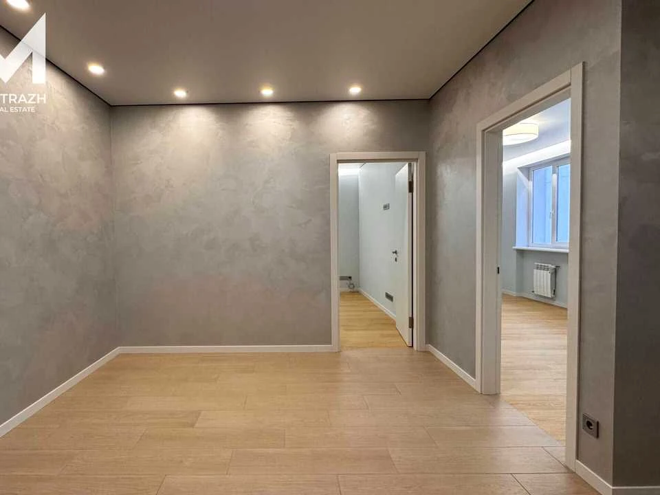 Apartment. Kharkiv, Heroiv Kharkova Ave. (Moskovskiy)