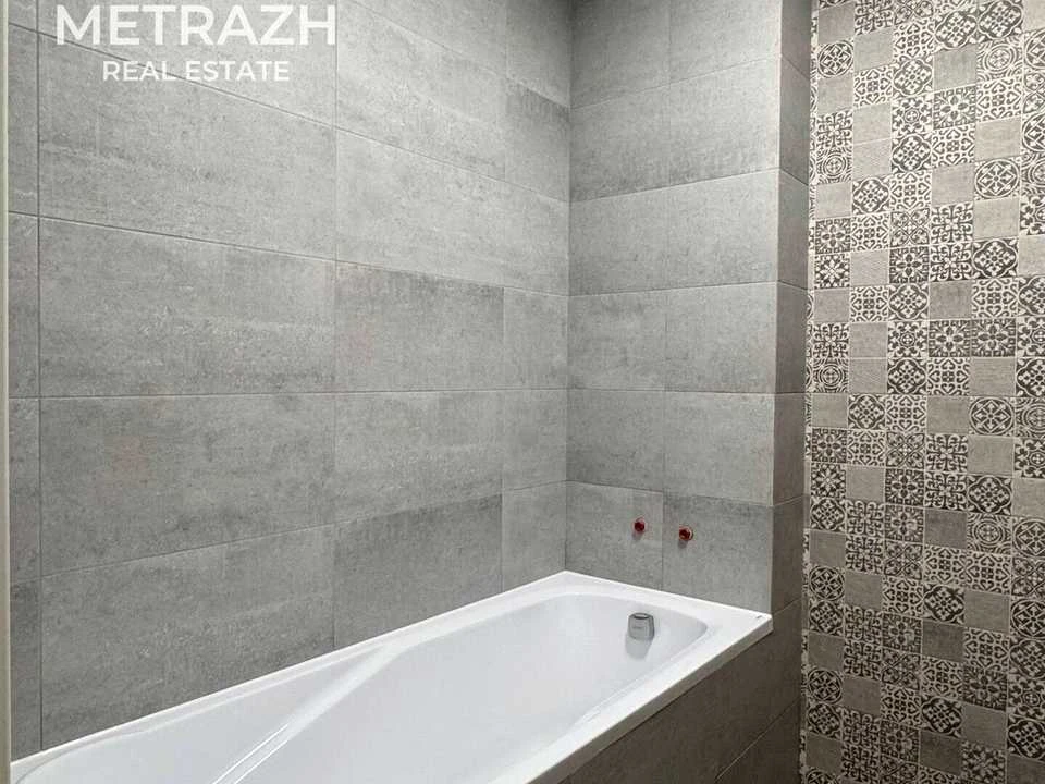 Apartment. Kharkiv, Heroiv Kharkova Ave. (Moskovskiy)