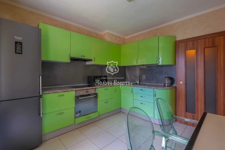 2-room apartment 75.8 m² for sale, Myoslavska, 16