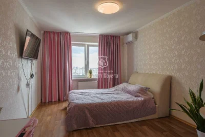 2-room apartment 75.8 m² for sale, Myoslavska, 16