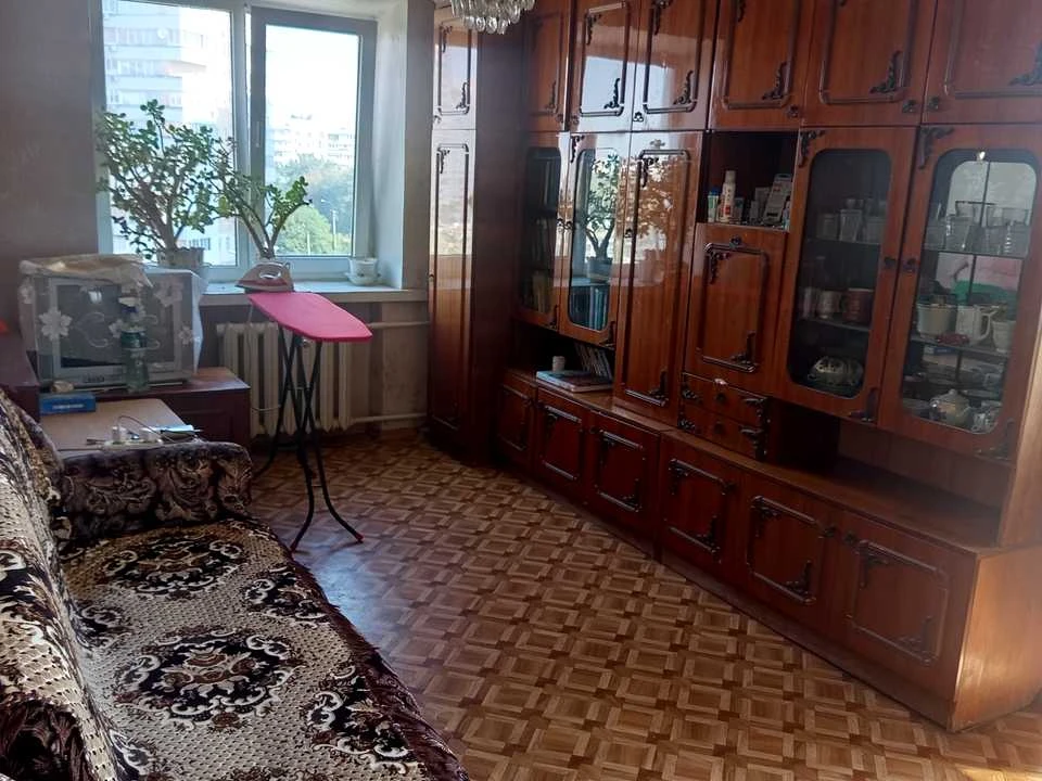 Apartment. Kharkiv, Aerokosmichny Ave. (Gagarina)