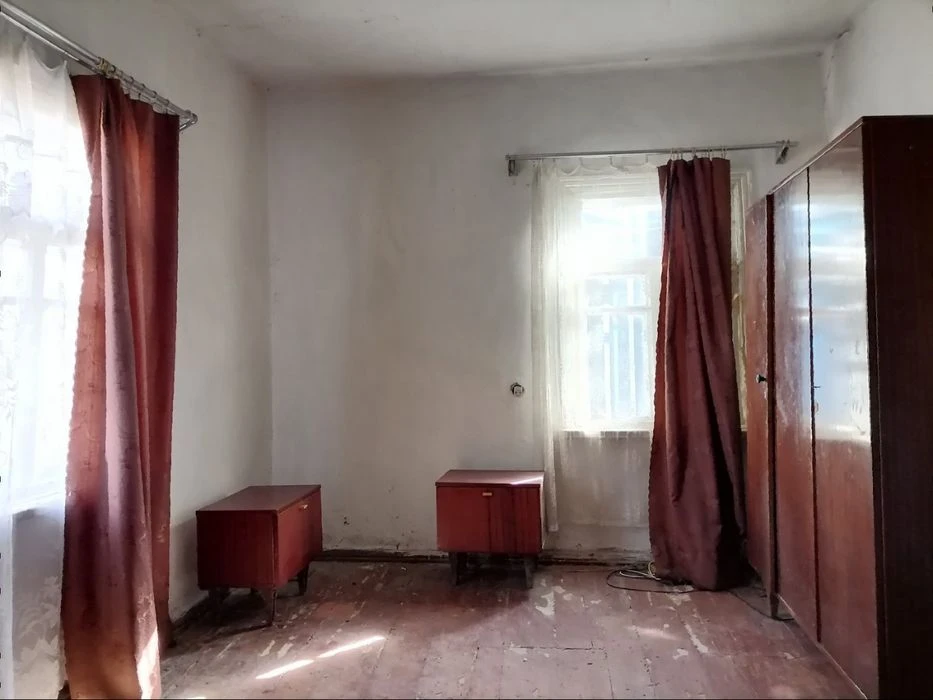 Будинок із прибудинковою ділянкою, м-н Поділ