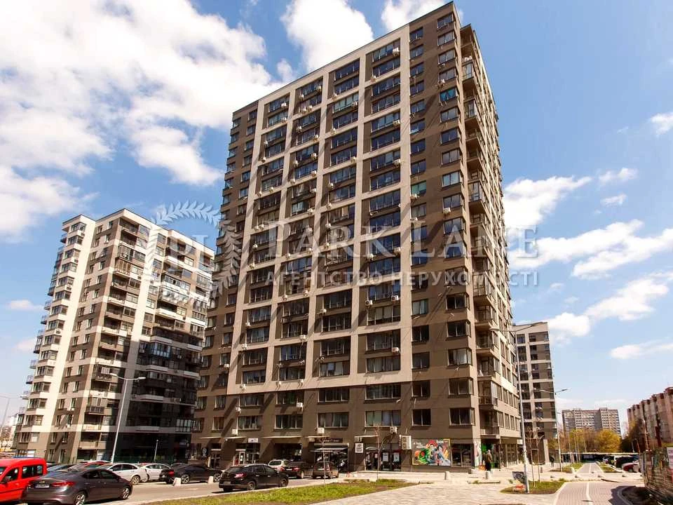 Apartment. Kyiv, European Union Avenue (Pravdy)
