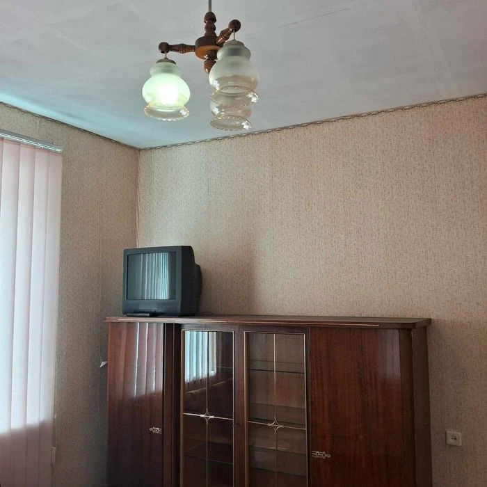 Продам 2-х комнатную квартиру по Победе