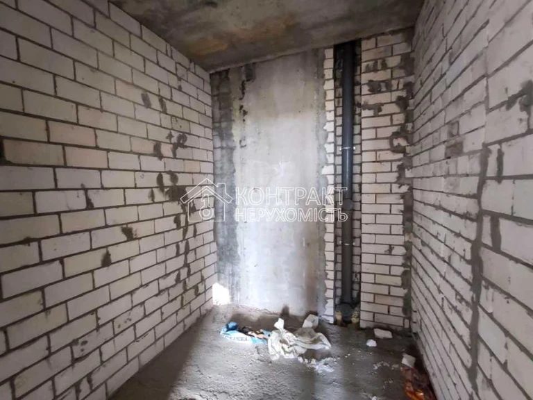 Apartment. Kharkiv, Lev Landau Ave. (50th Anniversary of the USSR), 2-B/