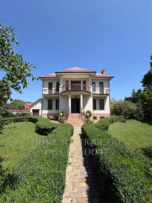 House 340 m2 on 12 acres, there is a video review, Dacha Kovalevsky,