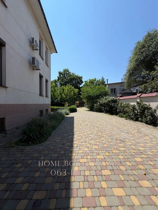 House 340 m2 on 12 acres, there is a video review, Dacha Kovalevsky,
