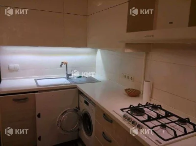 2 rooms, 55 sq. m. Saltivka (Saltivka 535 m. Studencheskaya, V. Zubenko 29