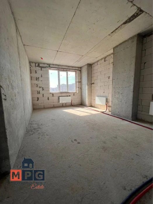 For sale residential complex Cheremushki / 75m2 / 2 rooms / construction condition