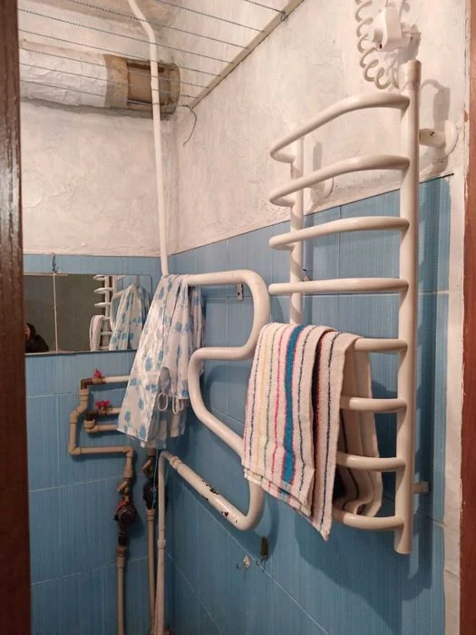 2-room apartment on Portova Street from the owner. Certificate available