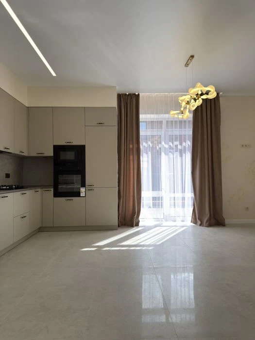 Продам Сучасний таунхаус 3 спальні 90м2 Перемичка