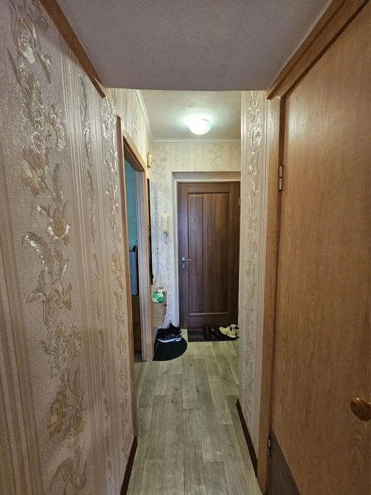 Продам 1 кім. квартиру район пр. О. Поля. Згодні по сертифік