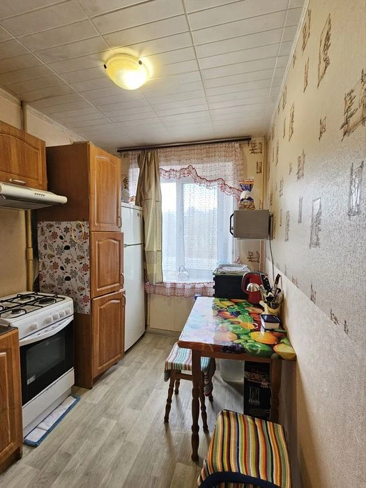 Продам 1 кім. квартиру район пр. О. Поля. Згодні по сертифік