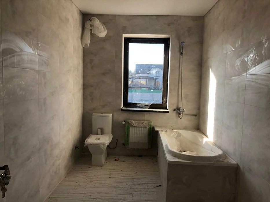 Продам великий будинок в Шкуринцях 8387