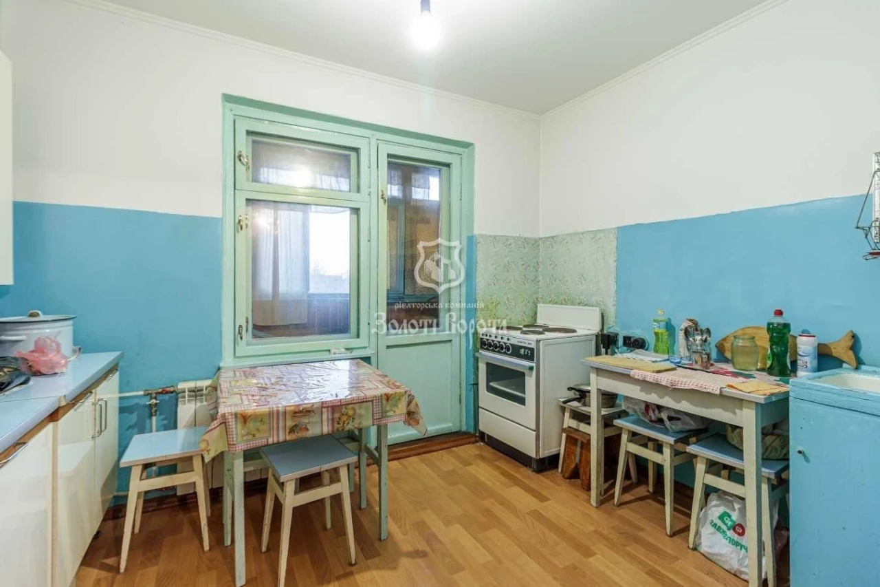 2-room apartment for sale, 53 m², Akademika Glushkova Ave.