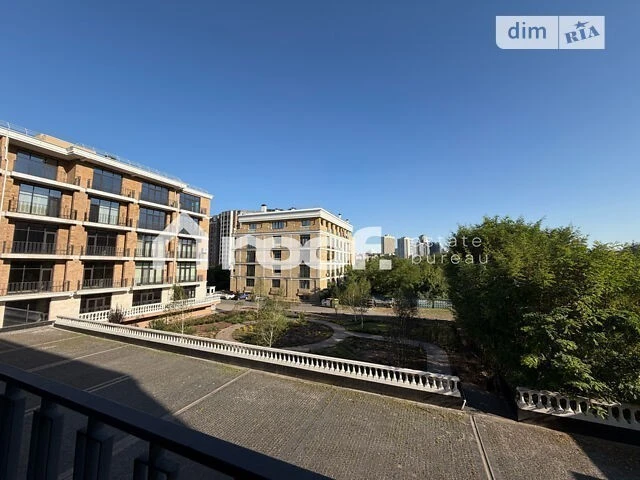 Sale of 2-room apartment 151.9 sq. m. on Lukyanivskyi Avenue 2A • I