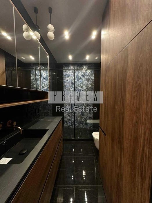Designer 1-room apartment for sale, Taryan Towers residential complex, Patrisa