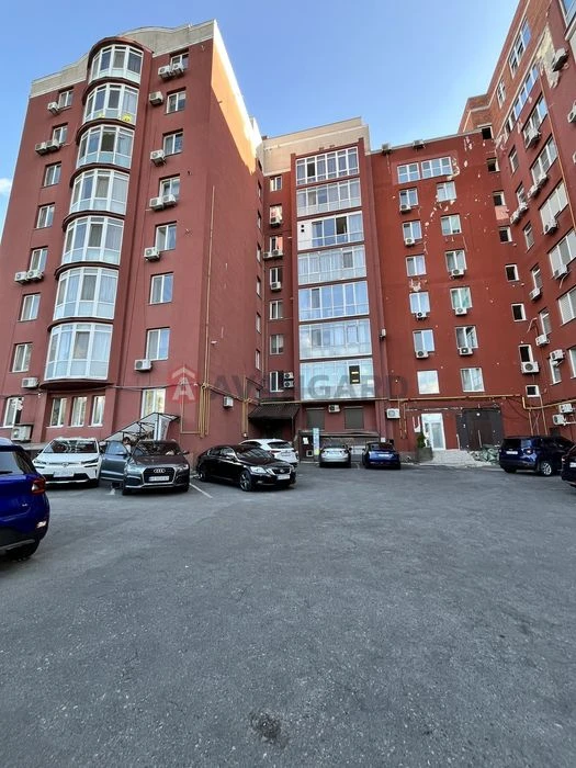 3-room apartment of 123 square meters in the center Autonomous heating