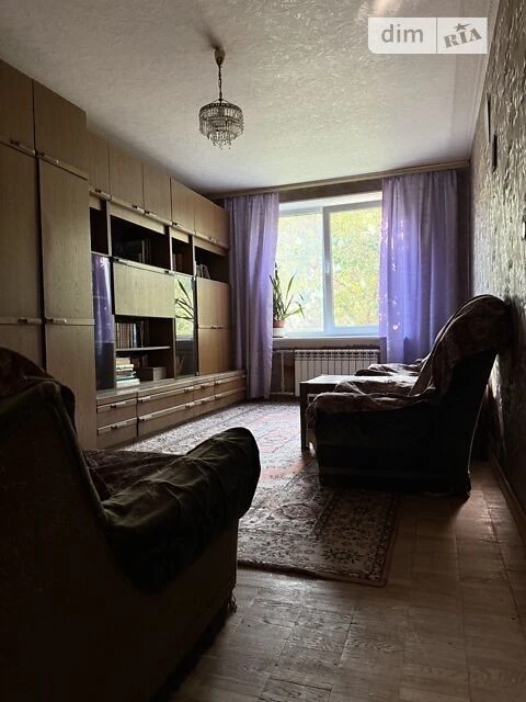 Sale of 3-room apartment 68.6 sq. m. on Dmytra Pavlichka Avenue 6 •