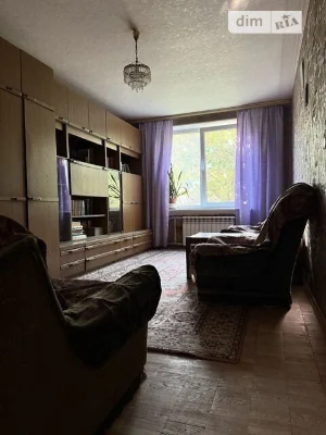 Sale of 3-room apartment 68.6 sq. m. on Dmytra Pavlichka Avenue 6 •