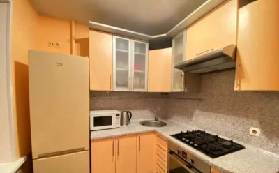 3-room apartment for sale on Saltovskoye Highway, Klassa district