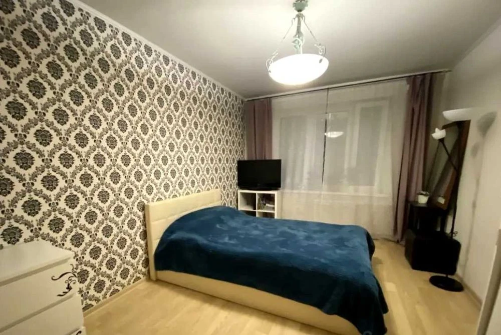 3-room apartment for sale on Saltovskoye Highway, Klassa district