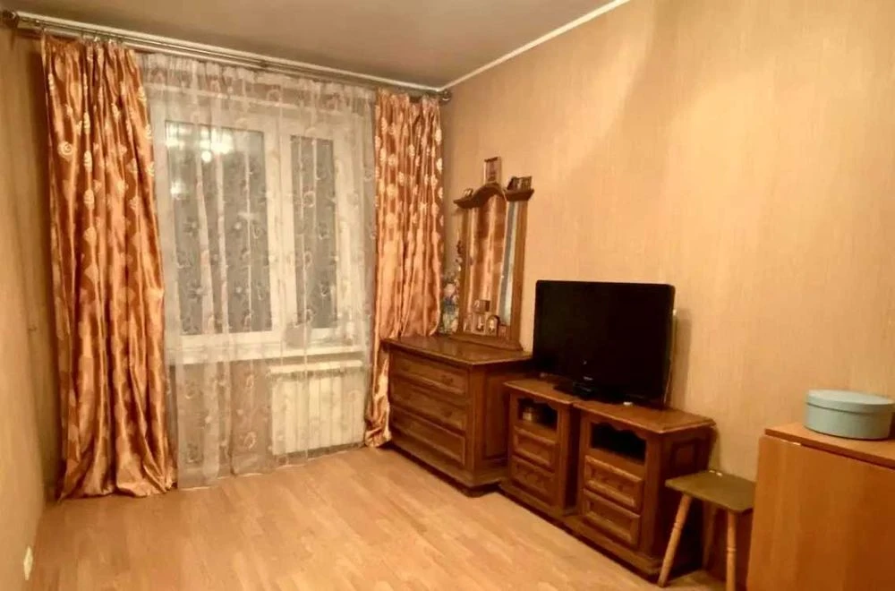 3-room apartment for sale on Saltovskoye Highway, Klassa district