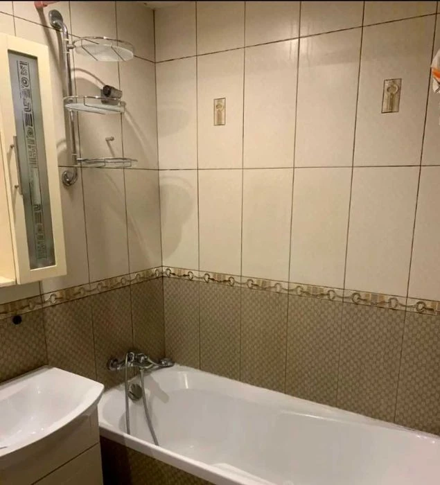 3-room apartment for sale on Saltovskoye Highway, Klassa district