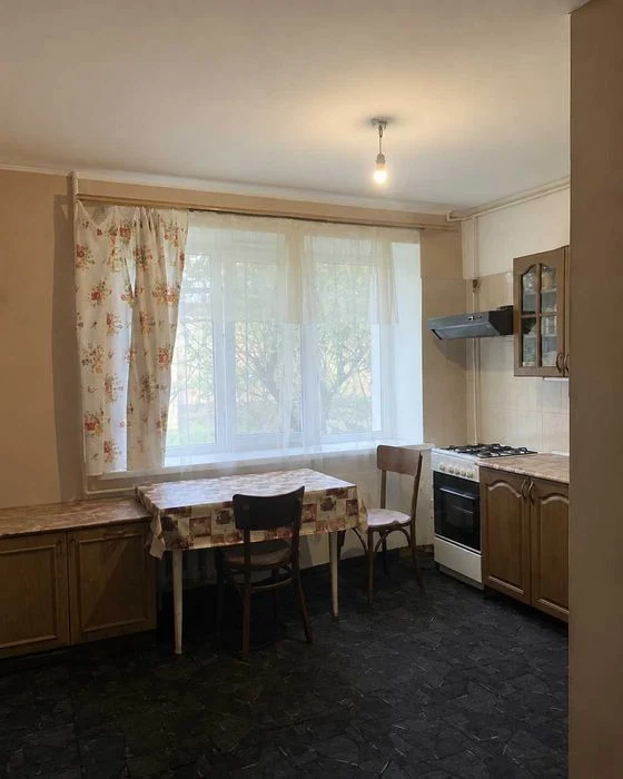 Продаж 2 кім квартири 60 м2 Чешка + підвал р-н ОЦЕВУМ №20534