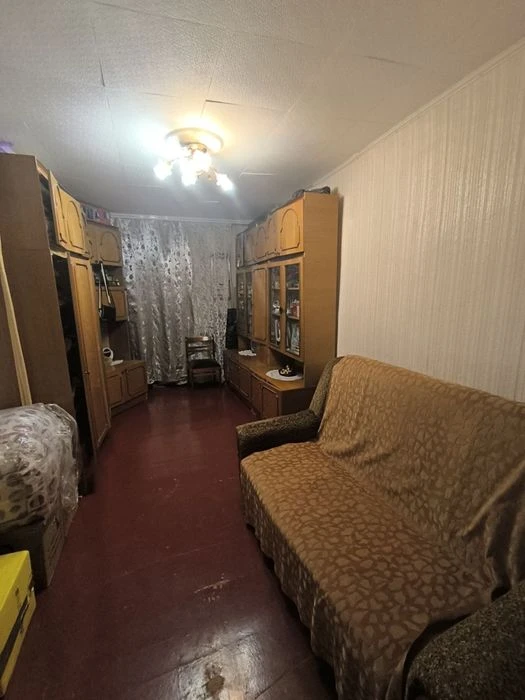 Продам 2-комнатную квартиру в Приморском районе.