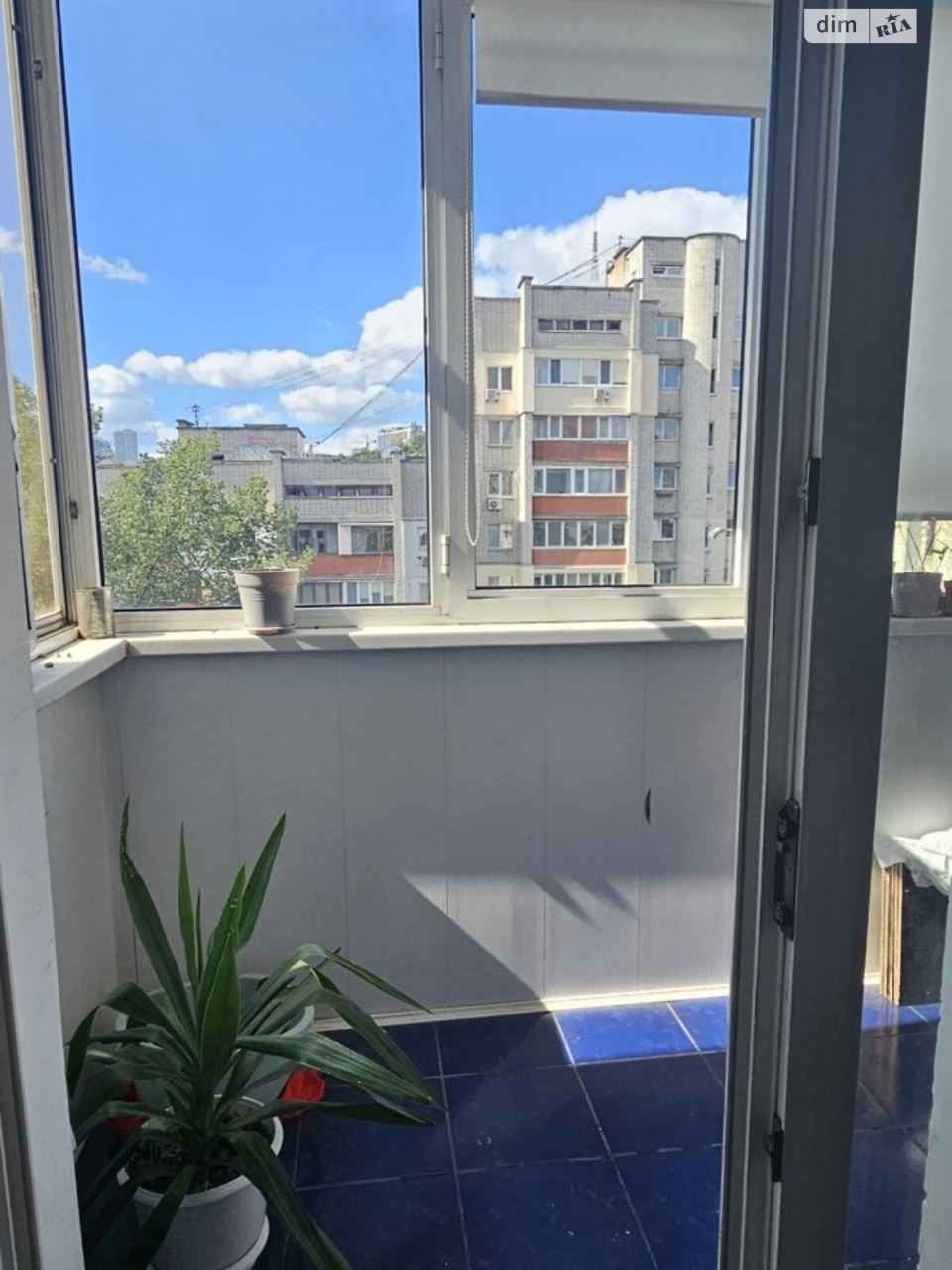 Продаж Квартира Поділ