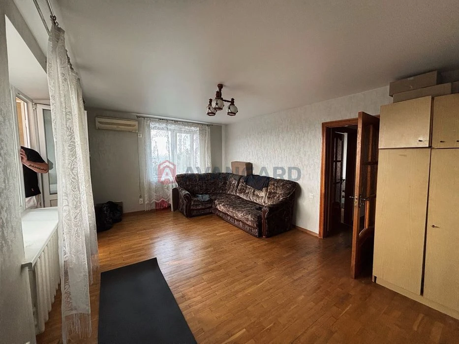 Продам 3-кімнатну квартиру